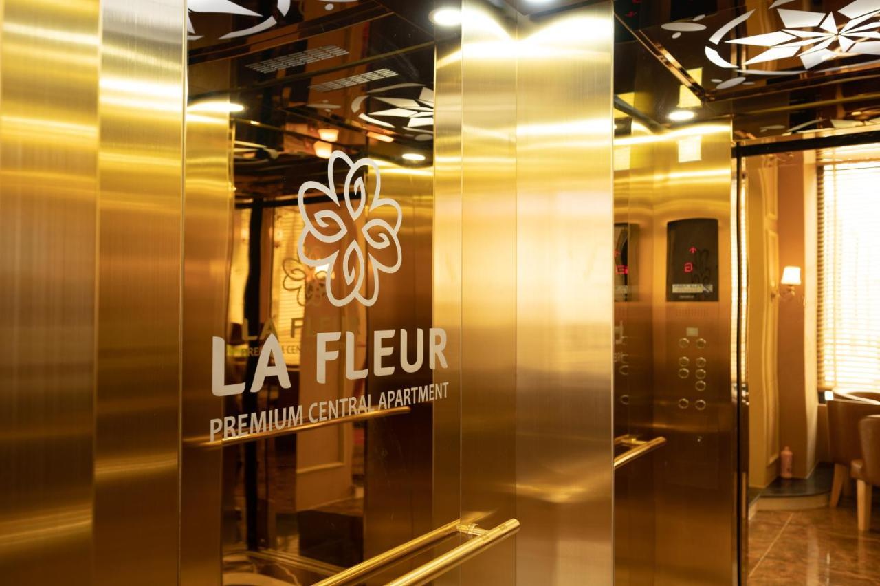 ลา เฟลอร์ พรีเมียม เซ็นทรัล อพาร์ตเมนต์ ดาลัด Aparthotel ภายนอก รูปภาพ