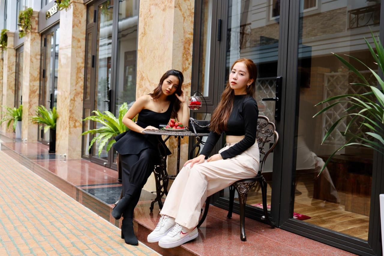 ลา เฟลอร์ พรีเมียม เซ็นทรัล อพาร์ตเมนต์ ดาลัด Aparthotel ภายนอก รูปภาพ